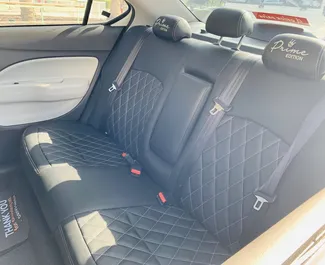 Mitsubishi Attrage 2025 met Vooraandrijving systeem, beschikbaar in Dubai.