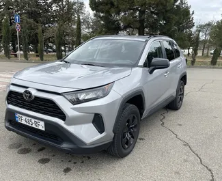Autohuur Toyota Rav4 #15117 Automatisch op de luchthaven van Tbilisi, uitgerust met 2,5L motor ➤ Van Beka in Georgië.