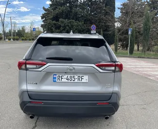Verhuur Toyota Rav4. Comfort, SUV, Crossover Auto te huur in Georgië ✓ Borg van Zonder Borg ✓ Verzekeringsmogelijkheden TPL, FDW, Buitenland, Geen storting.