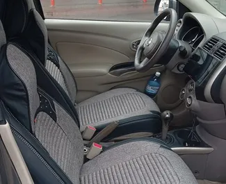 Verhuur Nissan Sunny. Economy, Comfort Auto te huur in Azerbeidzjan ✓ Borg van Borg van 200 AZN ✓ Verzekeringsmogelijkheden TPL, CDW, Diefstal.