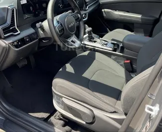 Vooraanzicht van een huurauto Kia Sportage in Bakoe, Azerbeidzjan ✓ Auto #15073. ✓ Transmissie Automatisch TM ✓ 0 beoordelingen.