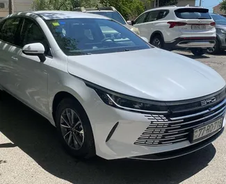 Autohuur BYD Destroyer 05 2025 in in Azerbeidzjan, met Benzine brandstof en 290 pk ➤ Vanaf 56 AZN per dag.