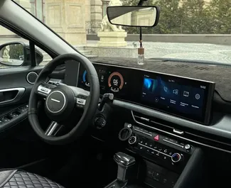 Hyundai Sonata 2025 beschikbaar voor verhuur in Almaty, met een kilometerlimiet van 200 km/dag.