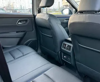 Verhuur Nissan X-Trail. Comfort, Crossover Auto te huur in Wit-Rusland ✓ Borg van Borg van 200 USD ✓ Verzekeringsmogelijkheden TPL, CDW.