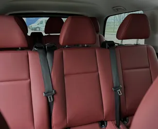 Diesel motor van 1,6L van Mercedes-Benz V-Class 2018 te huur in Minsk.