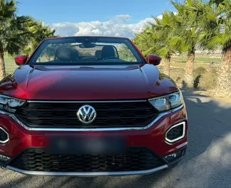 Verhuur Volkswagen T-Roc Cabrio. Comfort, Premium, Cabriolet Auto te huur in Spanje ✓ Borg van Borg van 500 EUR ✓ Verzekeringsmogelijkheden TPL.