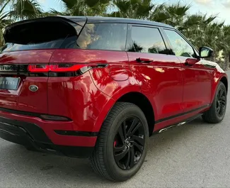 Land Rover Range Rover Evoque 2021 beschikbaar voor verhuur in Alicante, met een kilometerlimiet van 250 km/dag.