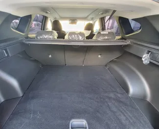 Benzine motor van L van Hyundai Tucson 2023 te huur Baku Luchthaven.