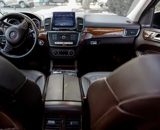 Autohuur Mercedes-Benz GLE-Class #15181 Automatisch in Tbilisi, uitgerust met 3,5L motor ➤ Van Julia in Georgië.