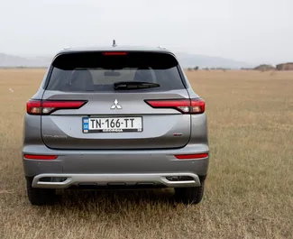 Verhuur Mitsubishi Outlander. Comfort, Crossover Auto te huur in Georgië ✓ Borg van Borg van 410 GEL ✓ Verzekeringsmogelijkheden TPL, SCDW.