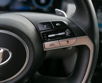 Hyundai Tucson 2022 beschikbaar voor verhuur in Tbilisi, met een kilometerlimiet van onbeperkt.