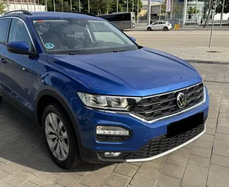 Autohuur Volkswagen T-Roc 2021 in in Spanje, met Diesel brandstof en  pk ➤ Vanaf 60 EUR per dag.