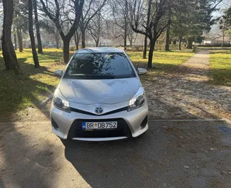 Verhuur Toyota Yaris. Economy, Comfort Auto te huur in Montenegro ✓ Borg van Zonder Borg ✓ Verzekeringsmogelijkheden TPL, Passagiers, Buitenland, Geen storting.