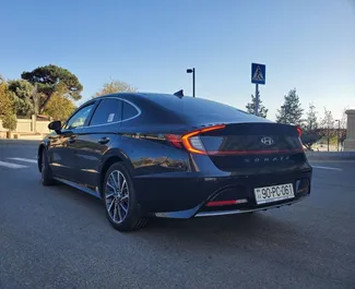 Autohuur Hyundai Sonata 2022 in in Azerbeidzjan, met Benzine brandstof en  pk ➤ Vanaf 53 AZN per dag.