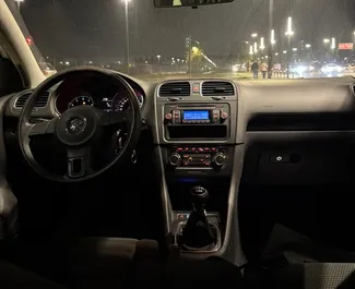 Benzine motor van 1,6L van Volkswagen Golf 6 2013 te huur in Tirana.