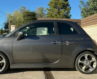 Verhuur Abarth 695 Cabrio. Economy, Cabriolet Auto te huur in Spanje ✓ Borg van Borg van 500 EUR ✓ Verzekeringsmogelijkheden TPL.