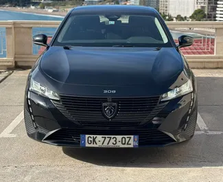 Vooraanzicht van een huurauto Peugeot 308 in Rafailovici, Montenegro ✓ Auto #15402. ✓ Transmissie Automatisch TM ✓ 0 beoordelingen.