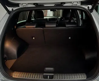 Autohuur Kia Sportage 2016 in in Mauritius, met Benzine brandstof en 130 pk ➤ Vanaf 266 USD per dag.