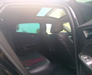 Chevrolet Malibu 2019 beschikbaar voor verhuur in Bakoe, met een kilometerlimiet van onbeperkt.