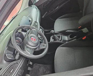 Autohuur Fiat Egea 2024 in in Turkije, met Benzine brandstof en 95 pk ➤ Vanaf 24 USD per dag.