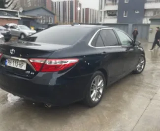 Autohuur Toyota Camry 2016 in in Georgië, met Hybride brandstof en 260 pk ➤ Vanaf 64 GEL per dag.