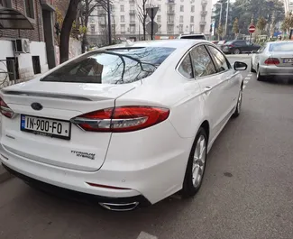 Verhuur Ford Fusion Sedan. Comfort, Premium Auto te huur in Georgië ✓ Borg van Borg van 900 GEL ✓ Verzekeringsmogelijkheden TPL, CDW, FDW, Passagiers, Diefstal.