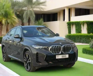 Vooraanzicht van een huurauto BMW X6 in Dubai, Verenigde Arabische Emiraten ✓ Auto #15328. ✓ Transmissie Automatisch TM ✓ 0 beoordelingen.