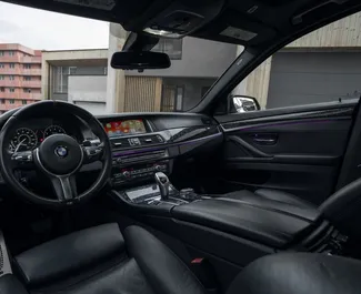 Huur een BMW 535 in Tbilisi Georgië