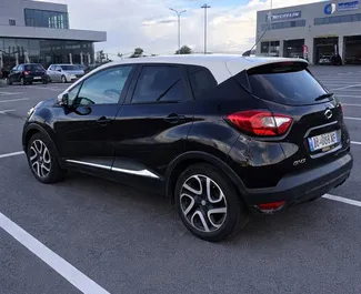 Verhuur Renault Kaptur. Economy, Comfort, Crossover Auto te huur in Albanië ✓ Borg van Borg van 100 EUR ✓ Verzekeringsmogelijkheden TPL, CDW, SCDW, Buitenland.