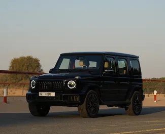 Vooraanzicht van een huurauto Mercedes-Benz G63 AMG in Dubai, Verenigde Arabische Emiraten ✓ Auto #15408. ✓ Transmissie Automatisch TM ✓ 0 beoordelingen.