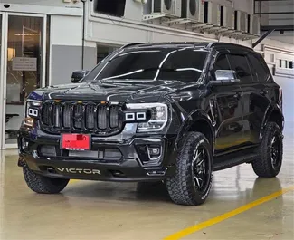 Verhuur Ford Everest. Comfort, Premium, SUV Auto te huur in Thailand ✓ Borg van Borg van 10000 THB ✓ Verzekeringsmogelijkheden TPL, SCDW, Passagiers, Diefstal.