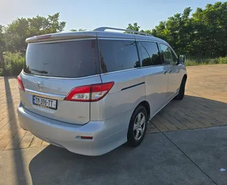 Autohuur Nissan Quest 2017 in in Georgië, met Benzine brandstof en 260 pk ➤ Vanaf 140 GEL per dag.
