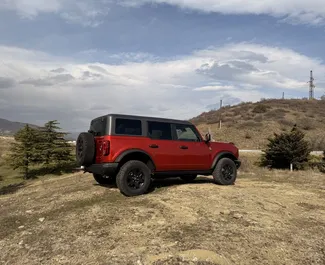 Ford Bronco 2025 beschikbaar voor verhuur in Tbilisi, met een kilometerlimiet van 200 km/dag.