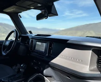 Verhuur Ford Bronco. Comfort, SUV Auto te huur in Georgië ✓ Borg van Borg van 800 GEL ✓ Verzekeringsmogelijkheden TPL, CDW, SCDW.