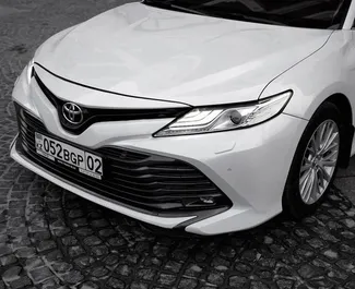 Autohuur Toyota Camry 2018 in in Kazachstan, met Benzine brandstof en 181 pk ➤ Vanaf 32000 KZT per dag.