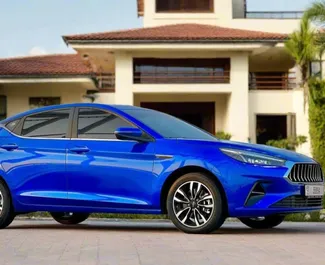 Autohuur JAC J7 2025 in in de VAE, met Benzine brandstof en  pk ➤ Vanaf 90 AED per dag.