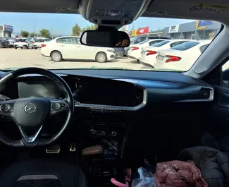 Autohuur Opel Mokka 2023 in in Turkije, met Benzine brandstof en 115 pk ➤ Vanaf 48 USD per dag.