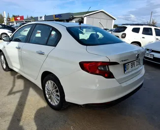 Autohuur Fiat Egea 2023 in in Turkije, met Benzine brandstof en 95 pk ➤ Vanaf 20 USD per dag.