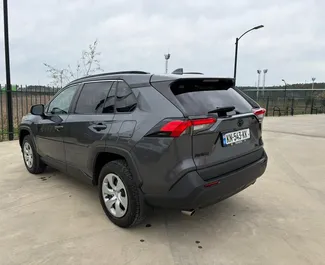 Autohuur Toyota Rav4 2024 in in Georgië, met Benzine brandstof en 203 pk ➤ Vanaf 103 GEL per dag.