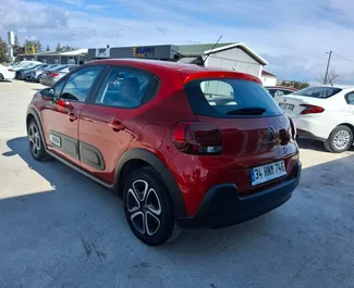 Verhuur Citroen C3. Economy, Comfort Auto te huur in Turkije ✓ Borg van Borg van 300 USD ✓ Verzekeringsmogelijkheden TPL, CDW, SCDW, FDW, Diefstal.