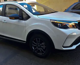 Vooraanzicht van een huurauto Geely GX3 pro in Marrakech, Marokko ✓ Auto #15411. ✓ Transmissie Handmatig TM ✓ 0 beoordelingen.