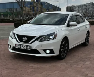 Vooraanzicht van een huurauto Nissan Sentra op de luchthaven van Yerevan, Armenië ✓ Auto #15875. ✓ Transmissie Automatisch TM ✓ 0 beoordelingen.
