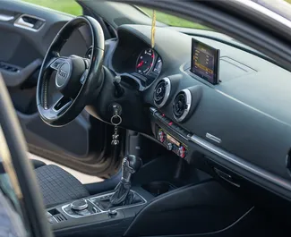 Huur een Audi A3 in Becici Montenegro