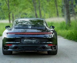 Verhuur Porsche 911 Carrera Cabrio. Premium, Luxe, Cabriolet Auto te huur in Montenegro ✓ Borg van Borg van 5000 EUR ✓ Verzekeringsmogelijkheden TPL.