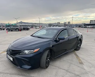 Autohuur Toyota Camry #15814 Automatisch in Tbilisi, uitgerust met 2,5L motor ➤ Van Tamari in Georgië.