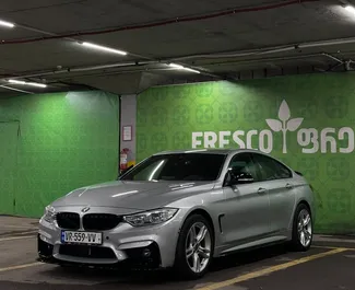 Vooraanzicht van een huurauto BMW 428i Gran Coupe in Tbilisi, Georgië ✓ Auto #15817. ✓ Transmissie Automatisch TM ✓ 0 beoordelingen.