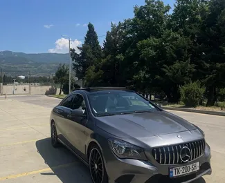 Mercedes-Benz CLA250 2015 met Vooraandrijving systeem, beschikbaar in Tbilisi.