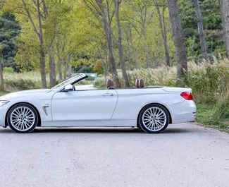 BMW 428i Cabrio 2019 beschikbaar voor verhuur in Becici, met een kilometerlimiet van onbeperkt.