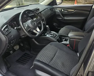 Verhuur Nissan Rogue. Comfort, Crossover Auto te huur in Georgië ✓ Borg van Zonder Borg ✓ Verzekeringsmogelijkheden TPL, FDW, Passagiers, Diefstal, Jonge.