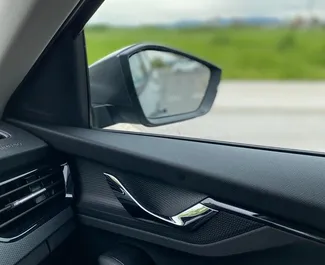 Skoda Kamiq 2023 beschikbaar voor verhuur in Ljubljana, met een kilometerlimiet van onbeperkt.